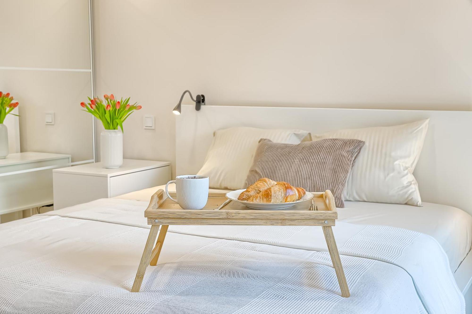 וילנה Business-Class Apartments 2 X Free Parking X Self Check In 24X7 מראה חיצוני תמונה