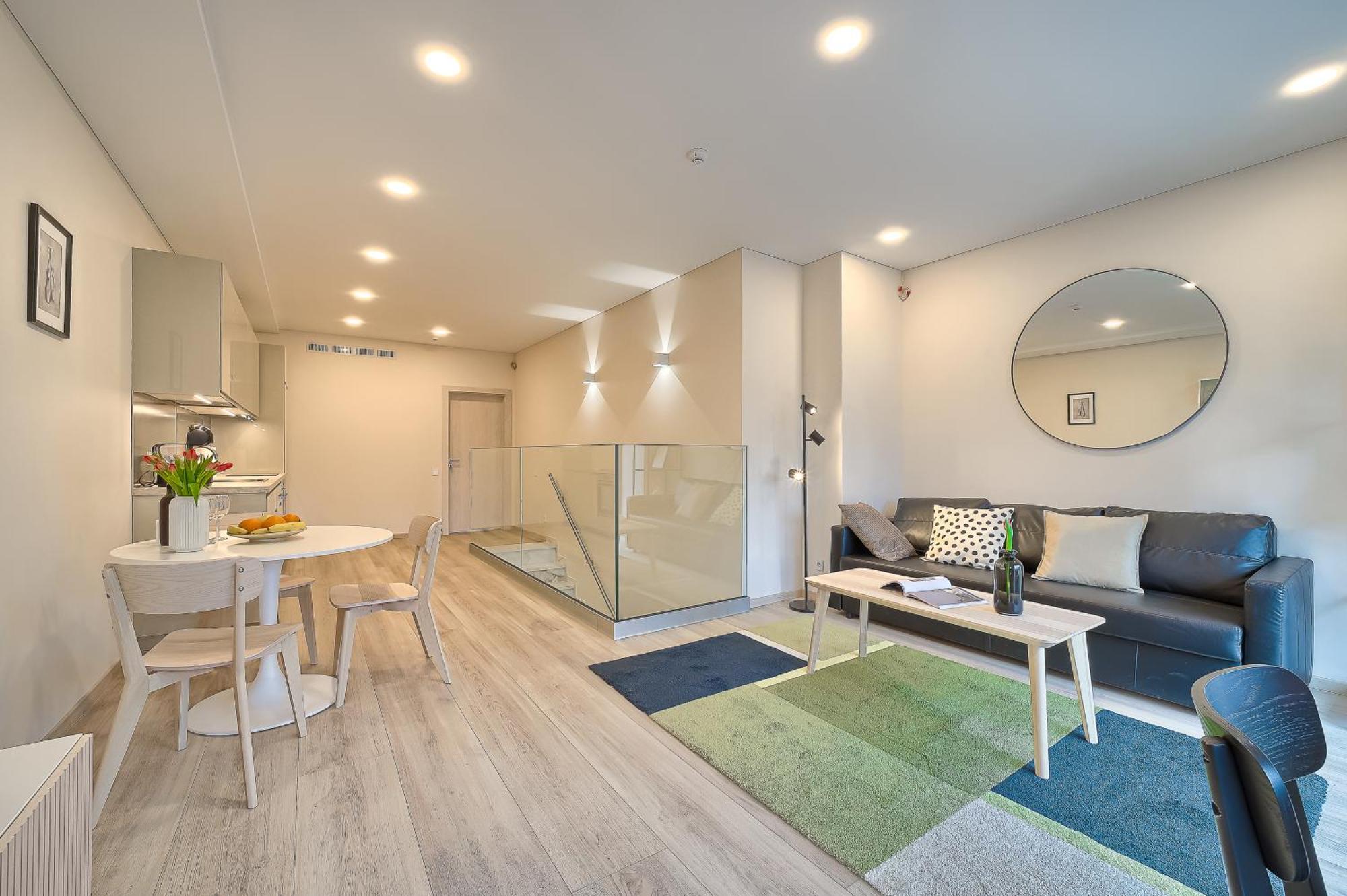 וילנה Business-Class Apartments 2 X Free Parking X Self Check In 24X7 מראה חיצוני תמונה